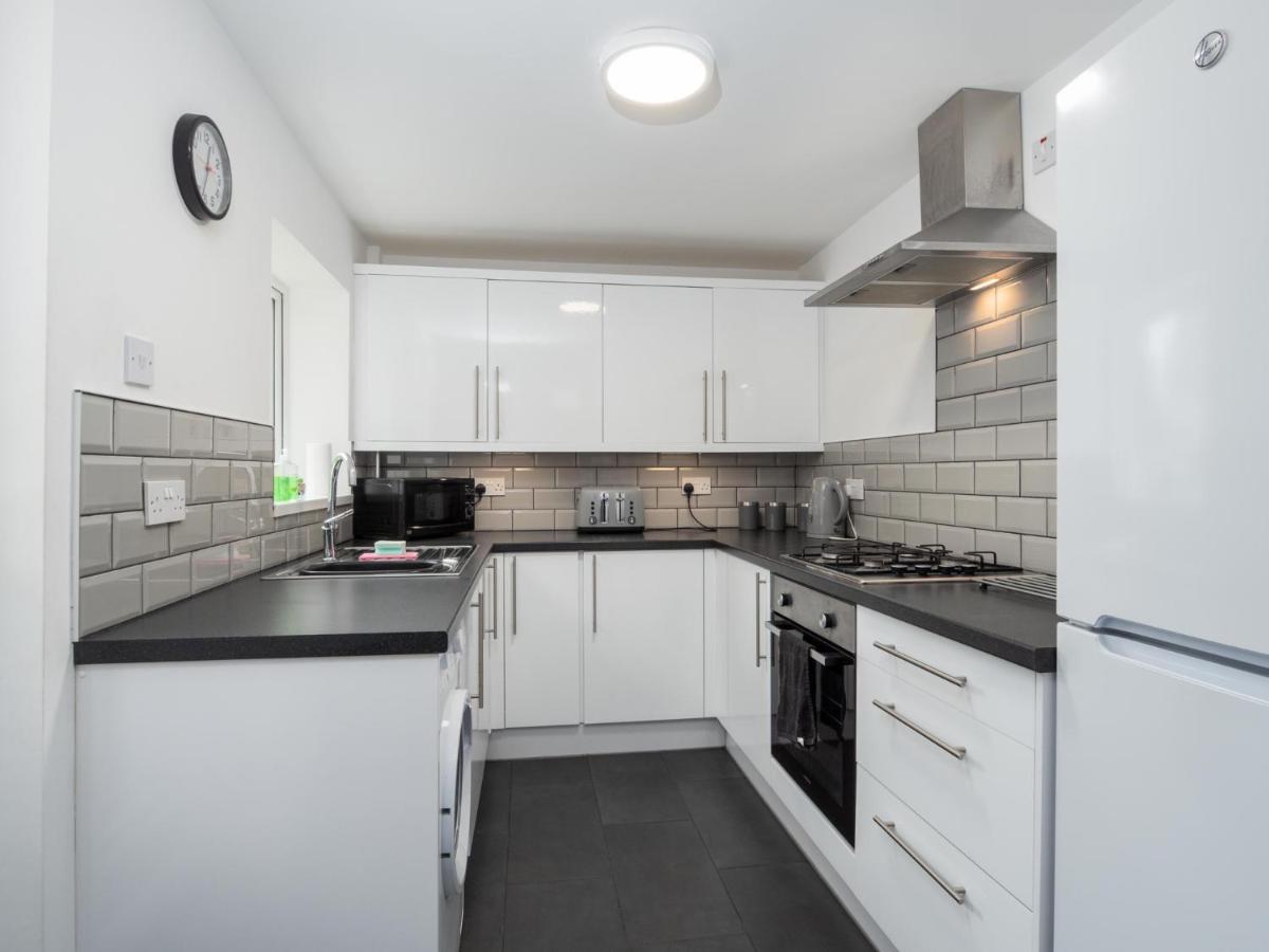 Apex Living Ne - Beachville House 4 Beds Free Parking 선덜랜드 외부 사진