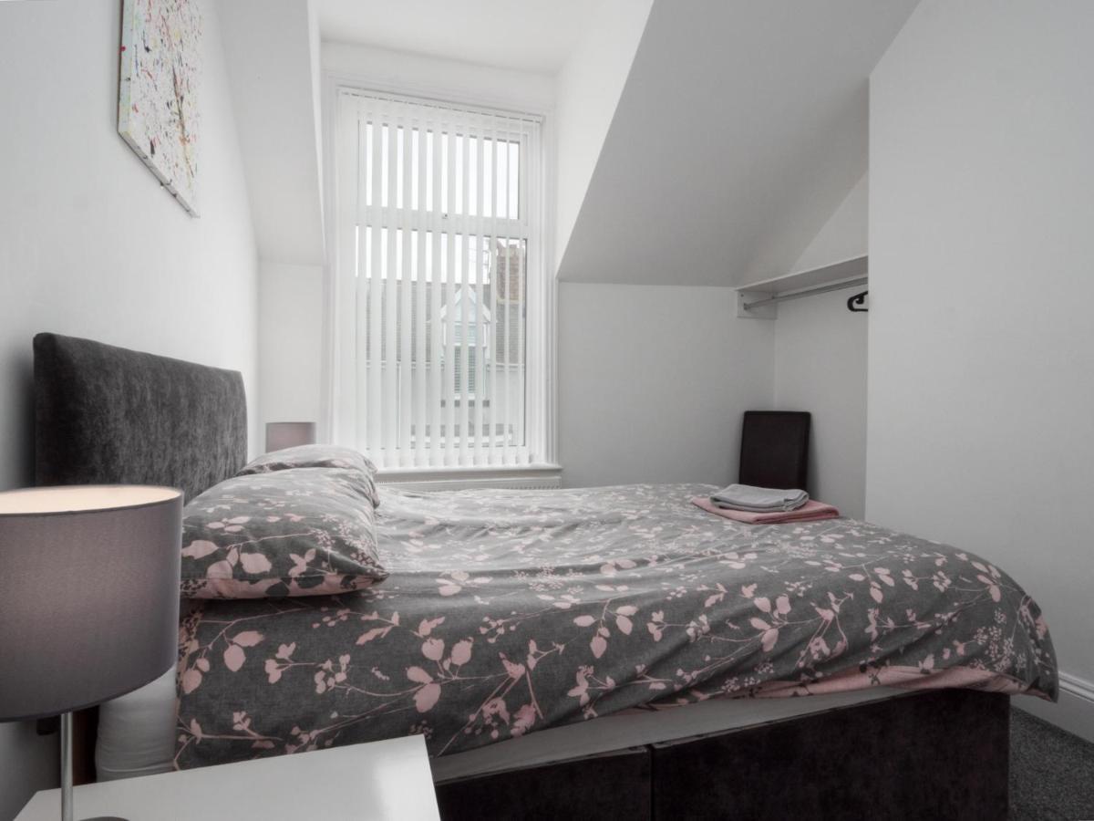 Apex Living Ne - Beachville House 4 Beds Free Parking 선덜랜드 외부 사진