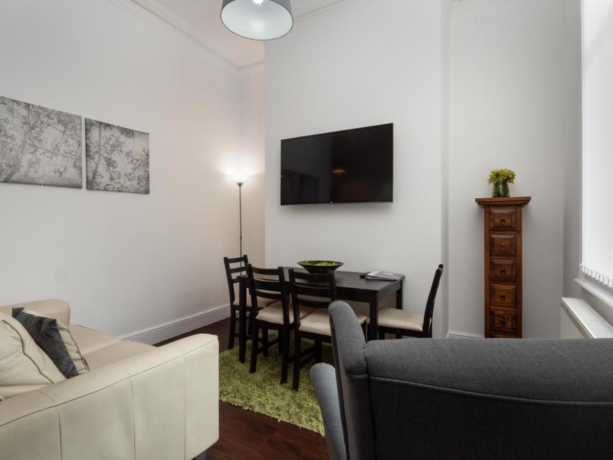 Apex Living Ne - Beachville House 4 Beds Free Parking 선덜랜드 외부 사진